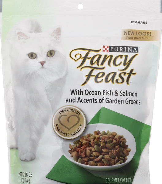 Fancy Feast Gourmet Cat Food, With Ocean Fish & Salmon and Accents of Garden Greens