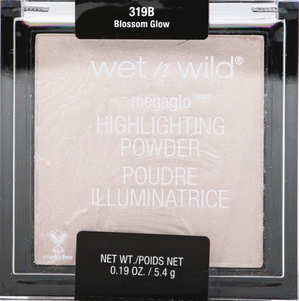 Wet n Wild Highlighting Powder, Blossom Glow 319B « Discount Drug Mart