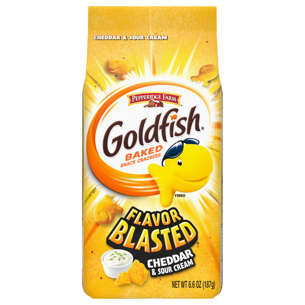 Goldfish Baked Snack Crackers, Cheddar & Sour Cream