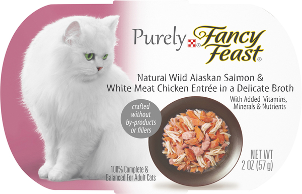 Fancy Feast Entree, Natural Wild Alaskan Salmon & White Meat Chicken, in a Delicate Broth